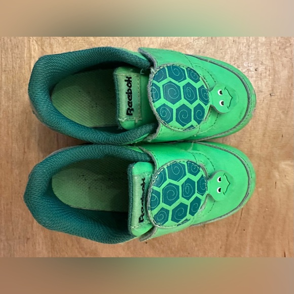 REEBOK Royal Classic Turtle 2 Pair Bundle Toddler Green Sneakers - Picture 10 of 16